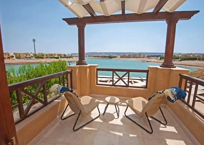 Y 140 Wast Golf Heated Private Pool فيلة