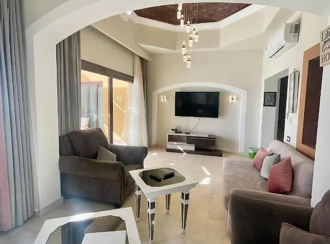 Y 140 Wast Golf Heated Private Pool فيلة