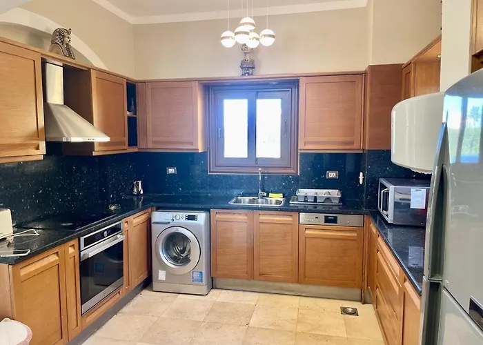 Y 140 Wast Golf Heated Private Pool فيلة الغردقة